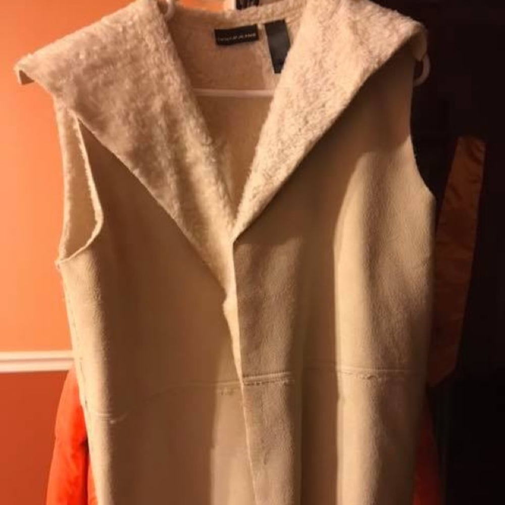 Ladies vest